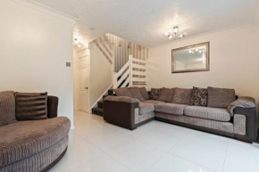 Comfortable 3 Bedroom Stay